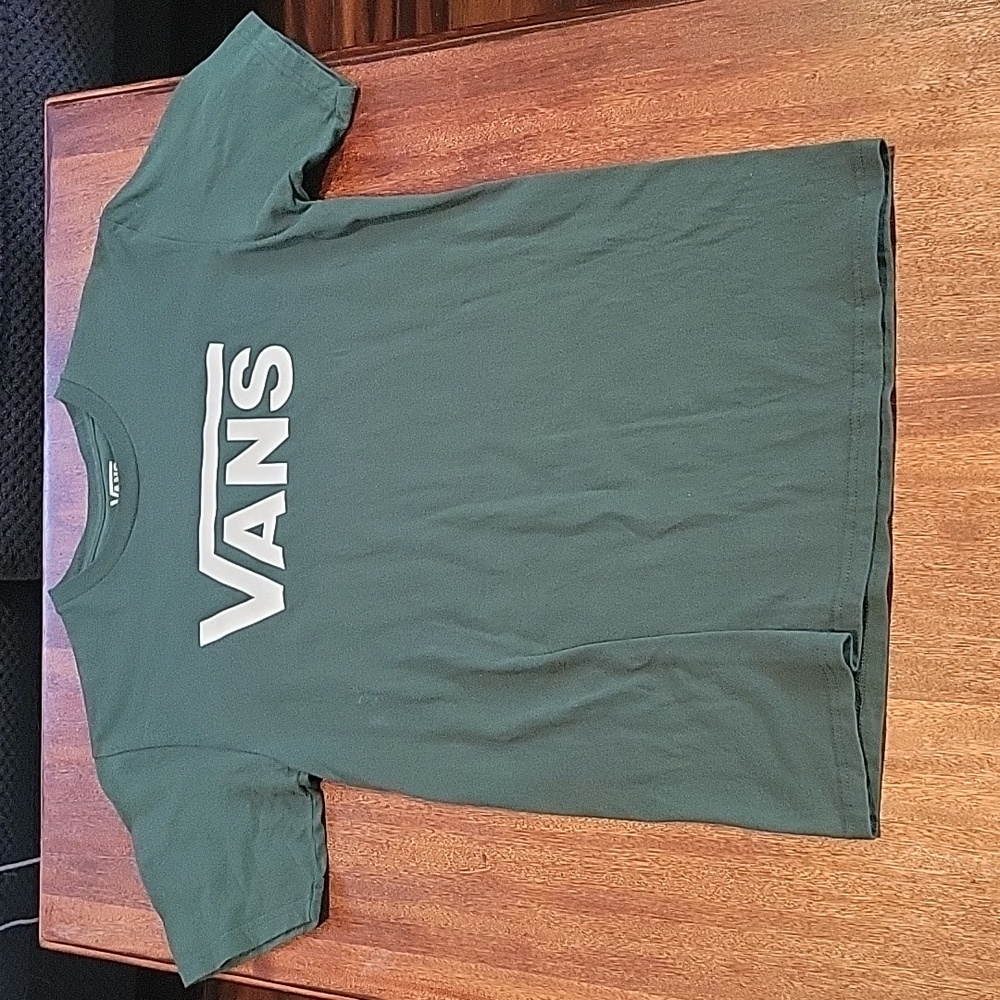 VANS- Classic Green Tee.  Men/Unisex- Size Small.